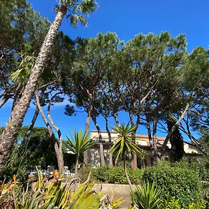 Le Refuge Hotel